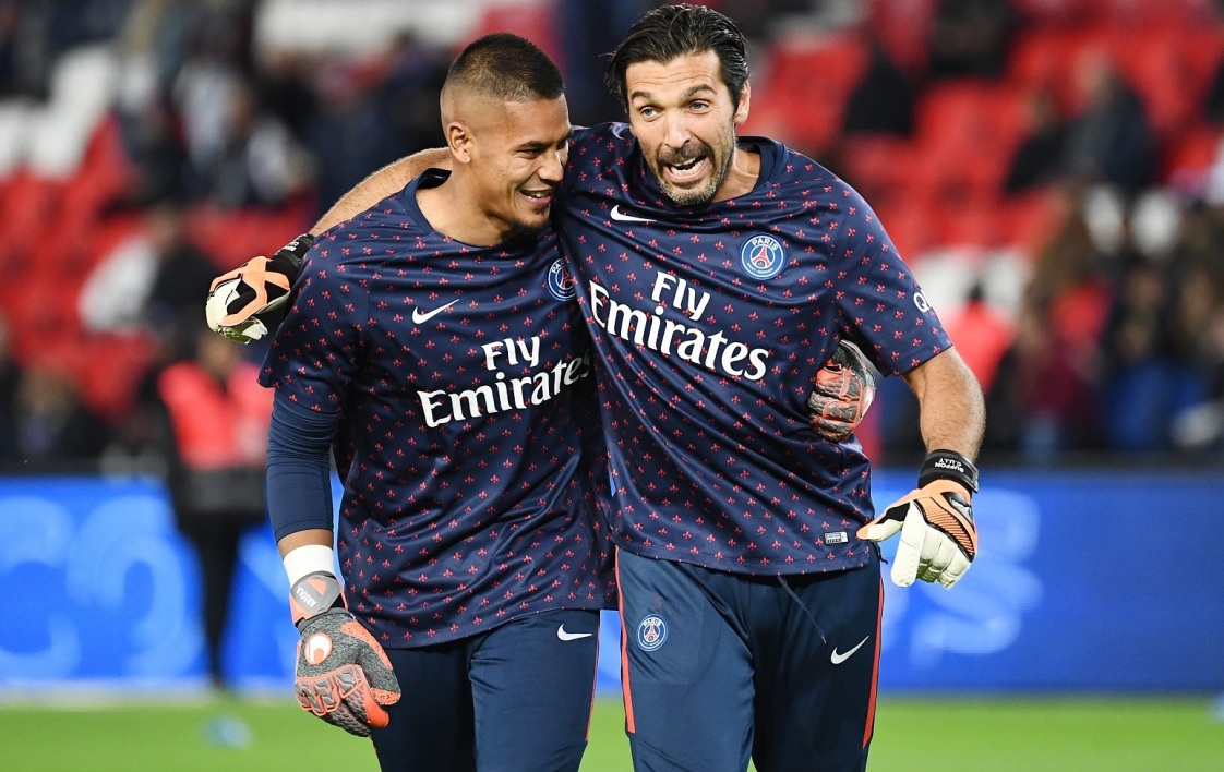 持的同时 持的同时