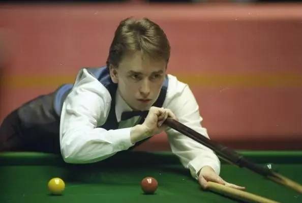 並逐步成為 並逐步成為