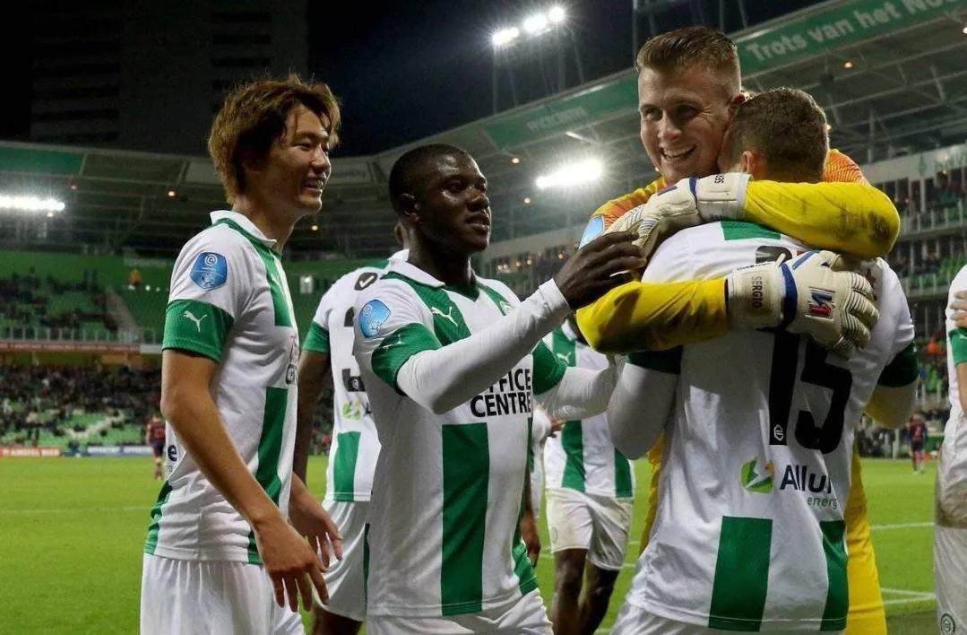 利物浦签约 利物浦签约