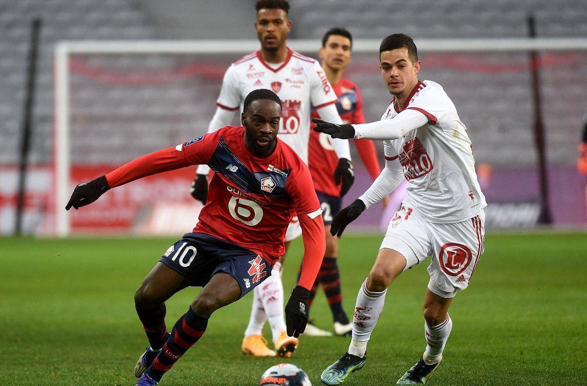 略实现逆转 略实现逆转